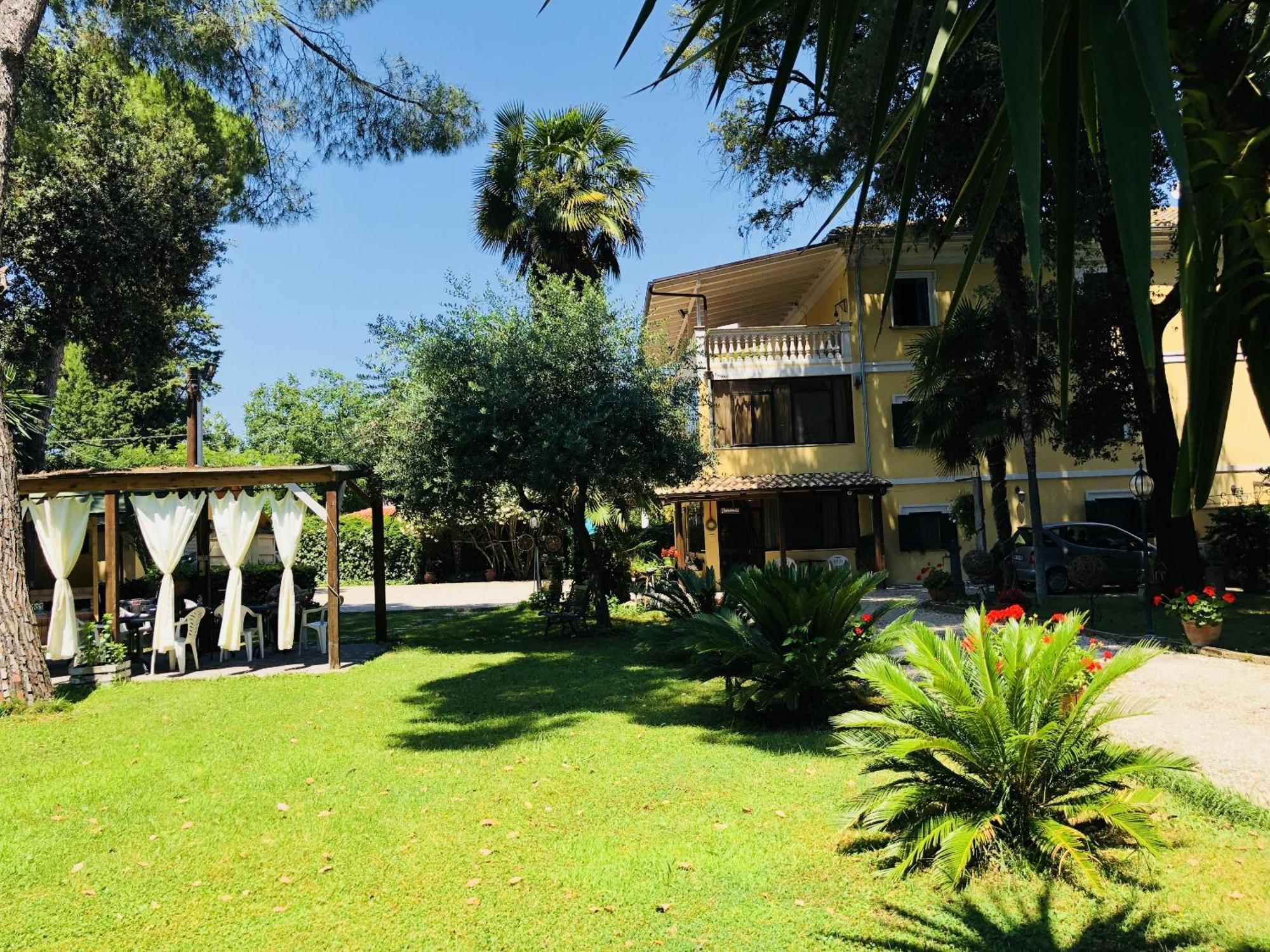 Montesilvano Marina Villa Berghella מראה חיצוני תמונה