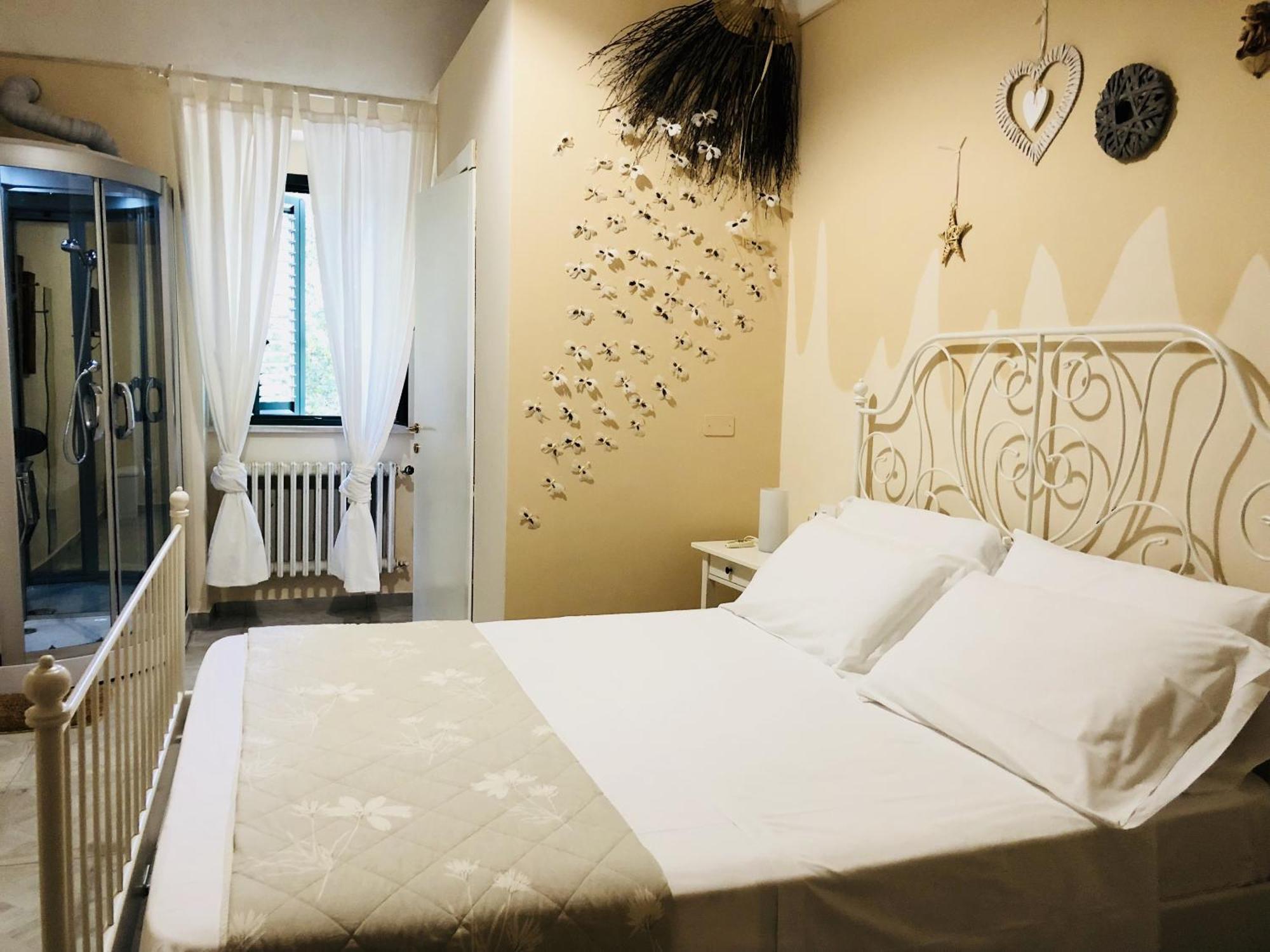 Montesilvano Marina Villa Berghella חדר תמונה